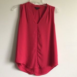 RW & Co. V-Neck Tank - Pink Small